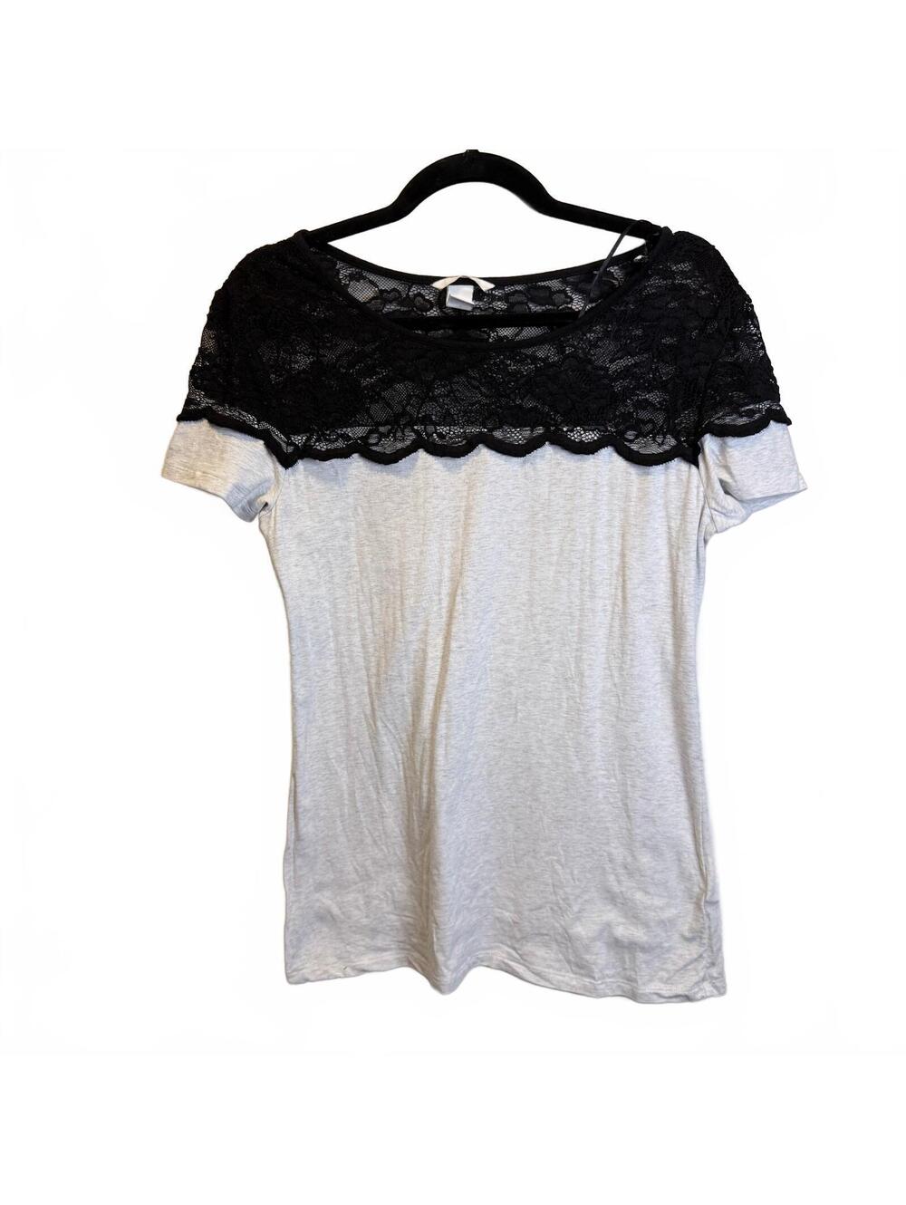 H&M Large Gray Black Floral Lace Yoke Short Sleeve Top